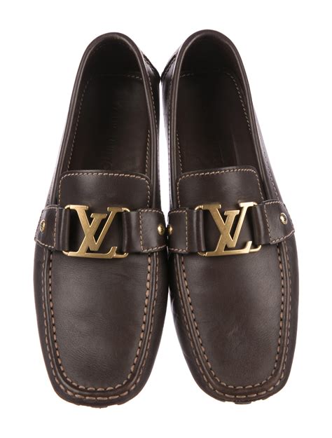 louis vuitton loafer driving